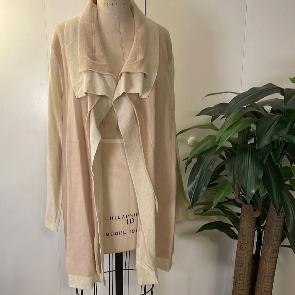 Chico’s long sleeve double layer Margie cardigan sweater (size 3) in san…